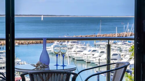 Paradiso on the Marina