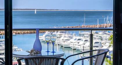 Paradiso on the Marina