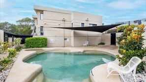 A heated pool - Paradiso on the Marina (Nelson Bay)