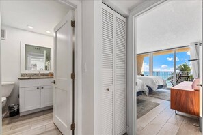 1 bedroom, iron/ironing board, travel crib, WiFi