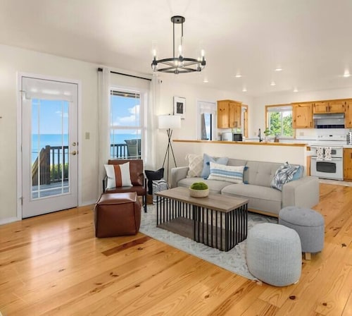 Puget Sound Sunset - Whidbey Ocean Front home with C
