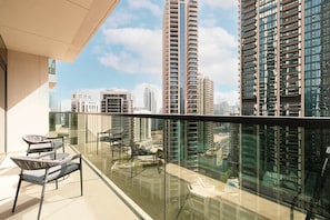 Room - 1BR in Downtown - Mins to Dubai Mall Burjkhalifa (Dubai)