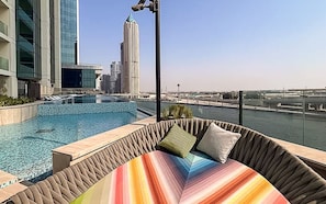 1 bedroom - Designer 1BR Missoni Apt Newly Built and Fully Equipped (Dubai)