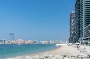 Apartment | 2 bedrooms - Homesgetaway-luxury 2Br Apartment in Beach Vista Tower 2 With Beach Access (Dubai)