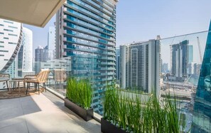 Apartment | 1 bedroom - Sleek and Stylish 1-br Missoni Fully Furnished Apt (Dubai)