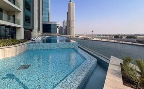 Apartment | 2 bedrooms, Internet - 2BR Missoni Branded 5 Mins to Burj Dubai Mall (Dubai)