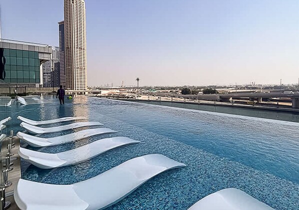 Apartment | 2 bedrooms, Internet - 2BR Missoni Branded 5 Mins to Burj Dubai Mall (Dubai)