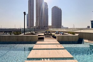 1 bedroom - Sophisticated Studio Escape Missoni Luxury Design (Dubai)