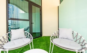 1 bedroom - Sophisticated Studio Escape Missoni Luxury Design (Dubai)