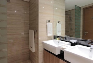 1 bedroom - Missoni-branded 1BR Chic Stay Minutes From Dubai Mall (Dubai)