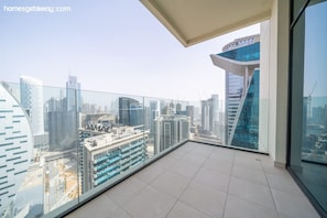2 bedrooms - Stunning 2BR Missoni High-floor Breathtaking Views (Dubai)