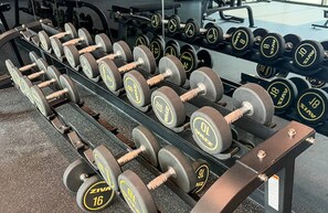 Apartment | 2 bedrooms, Internet - 2-br Missoni Luxury With Stunning Lake View (Dubai)