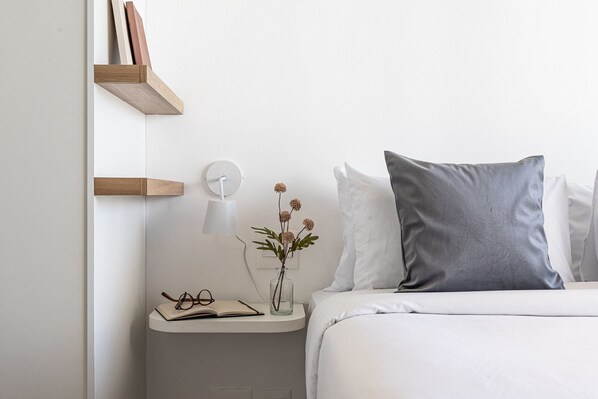 Desk, iron/ironing board, free WiFi, bed sheets