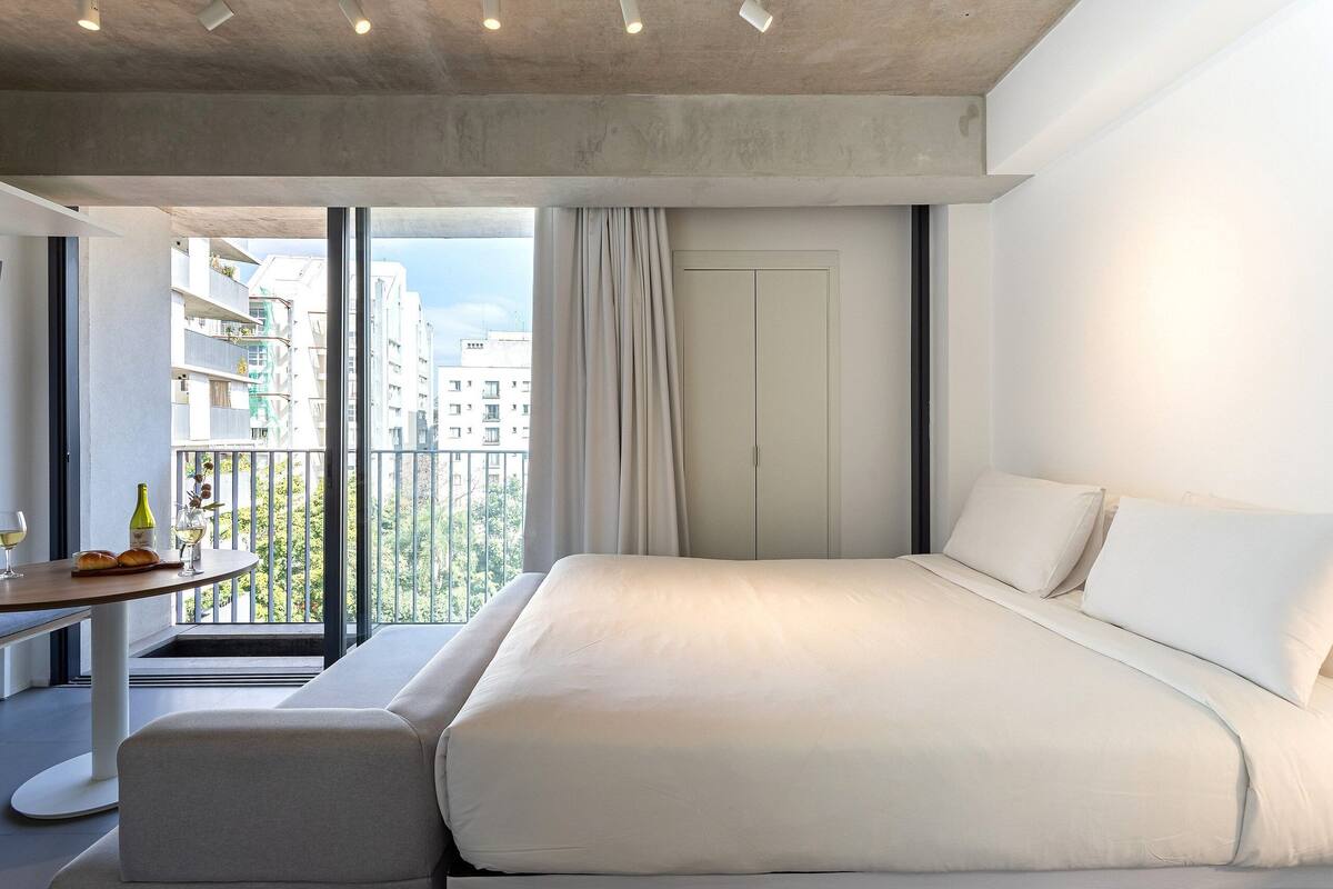 Wifi gratis y ropa de cama