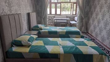 2 chambres, fer et planche Ă  repasser, Wi-Fi, draps fournis