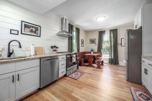 Chapel Hill Roots - Northside Historic Home