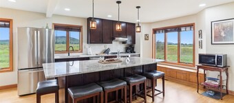 Convenient location for your mountain vacation. Welcome to Coyotes Den!