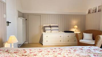 Standard Double or Twin Room, Garden View | Free WiFi