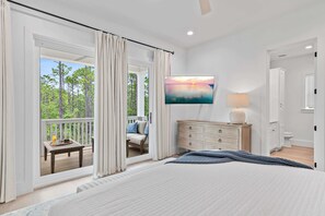 5 bedrooms, iron/ironing board, travel crib, WiFi