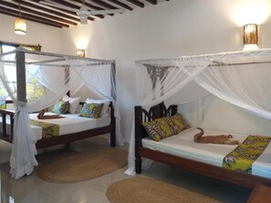 Habitación triple Confort, vistas al jardín | Escritorio, espacio para trabajar con un portátil, wifi gratis