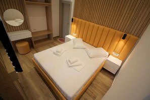 スタジオ シービュー | 1 室のベッドルーム、防音設備、WiFi (無料)