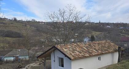 Charming bungalow in peaceful Perieni with WiFi