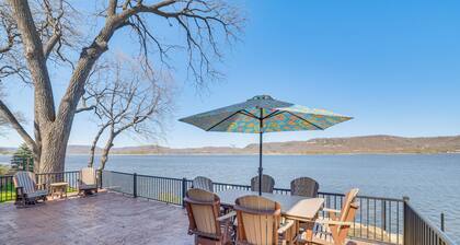 Riverfront Home w/ Seasonal Dock in Wabasha!
