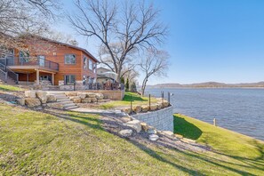 House (3 Bedrooms) | Front of property