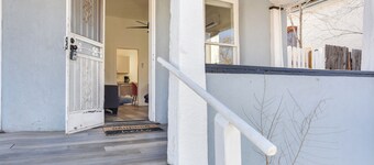 Near UNM & ABQ Biopark: East Dtwn Studio