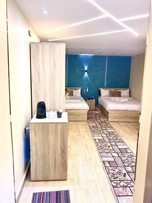 9 多间卧室、熨斗/熨衣板、免费 WiFi、床单