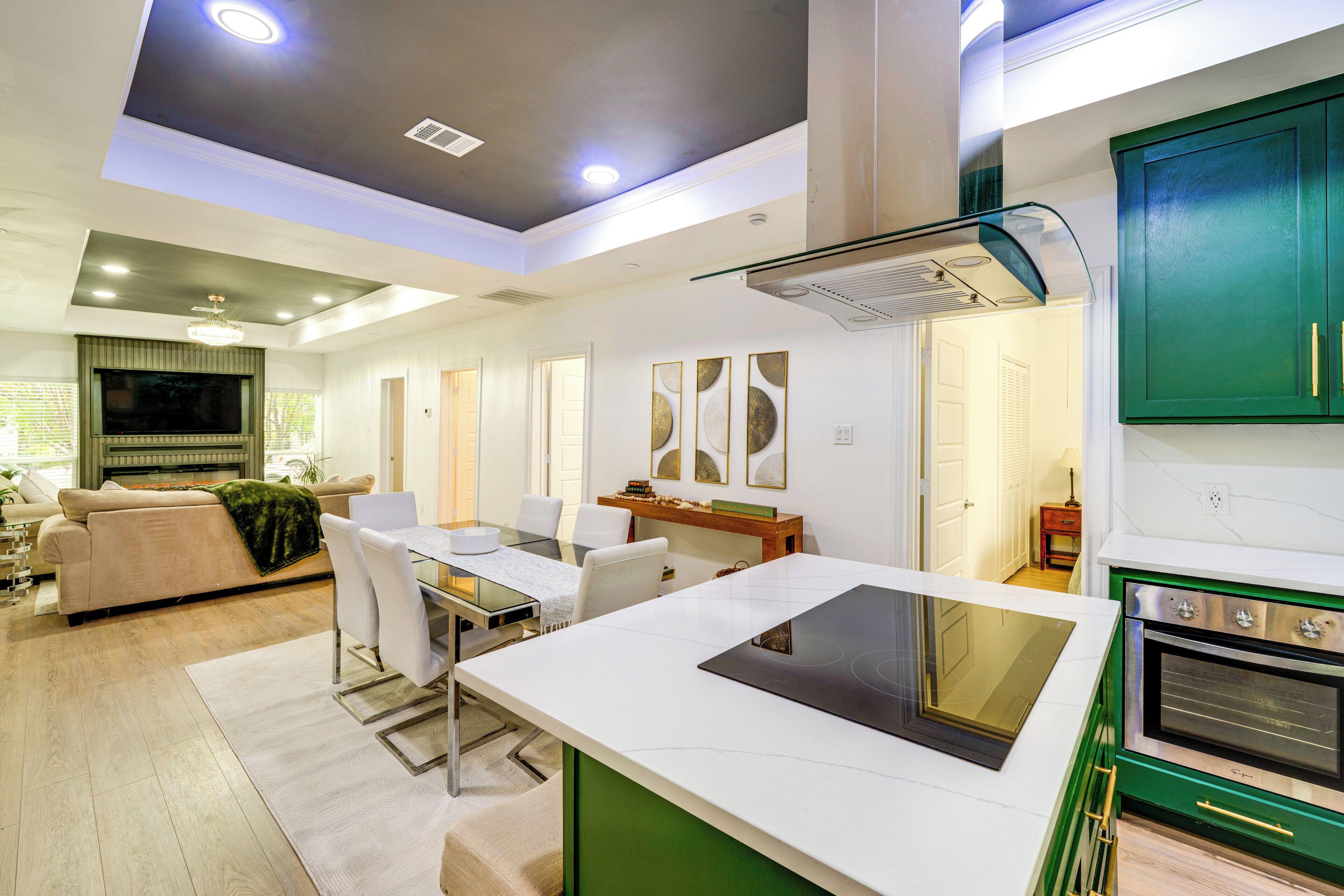 House (3 Bedrooms) | Interior