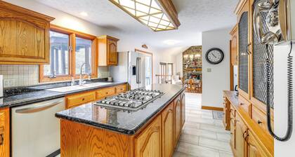 Bike, Fish, Golf & More: Stately Tudor in Mogadore