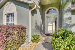 House (3 Bedrooms) | Interior - Private Pool & Park Access: Cozy South Daytona Gem (Daytona Beach)