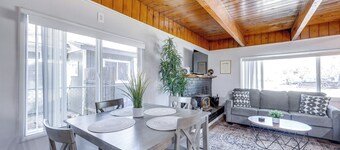 2 Mi to Trails: Modern Mountain Condo in Big Bear