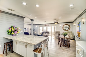 Rumah (5 Bedrooms) | Interior
