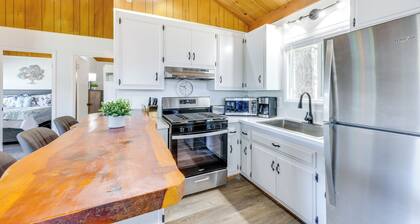 Close to Skiing & Lake: Big Bear Mountain Getaway