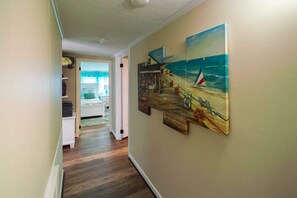 4 dormitorios, tabla de planchar con plancha, wifi gratis y ropa de cama