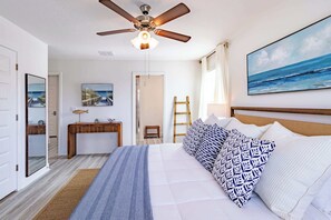 3 chambres, coffres-forts dans les chambres, bureau