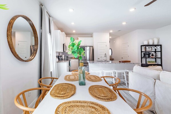 Dining - Coastal 3BR Townhouse, Near the Beach (SANTA RSA BCH)