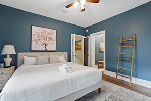 2 chambres, bureau, fer et planche à repasser, Wi-Fi gratuit