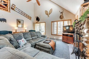 House (4 Bedrooms) | Interior