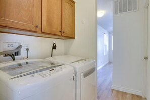 Casa (2 Bedrooms) | Interior