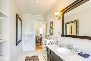 ハウス (5 Bedrooms) | 内装