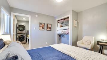 House (1 Bedroom) | Interior