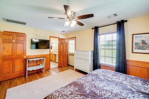 House (Multiple Bedrooms) | Interior