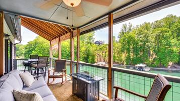 Appartement (2 Bedrooms) | Restauration extérieure