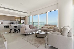Apartment | 3 bedrooms, Internet - Spectacular 3BR Penthouse With Best Views of Palm (Dubai)