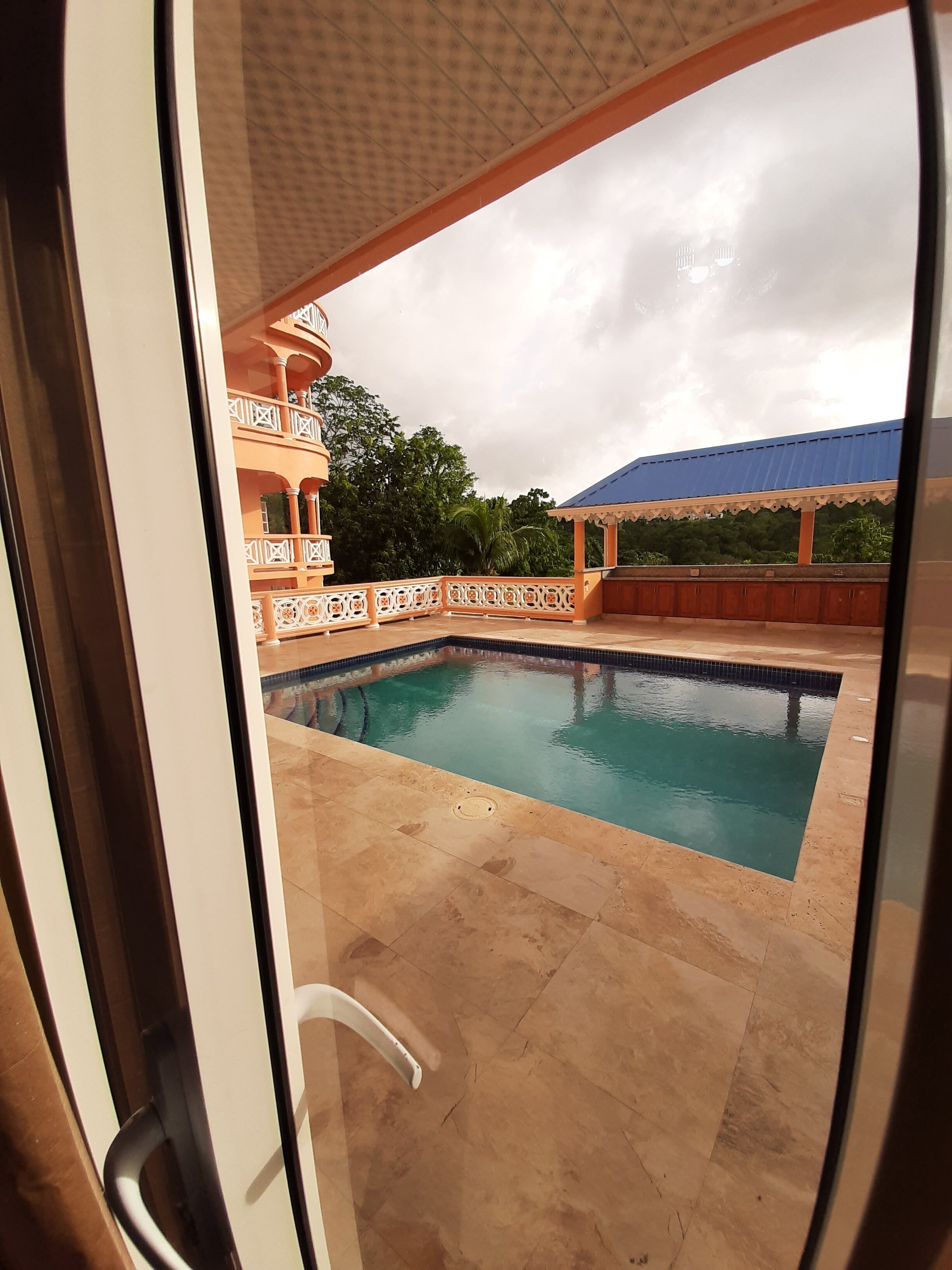 Huoneisto, valtamerinäköala | Pimennysverhot, silitysrauta/-lauta, ilmainen Wi-Fi, vuodevaatteet