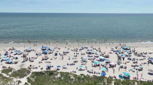 Serene, Cozy, Waterfront, 3 Mi to Downtown!