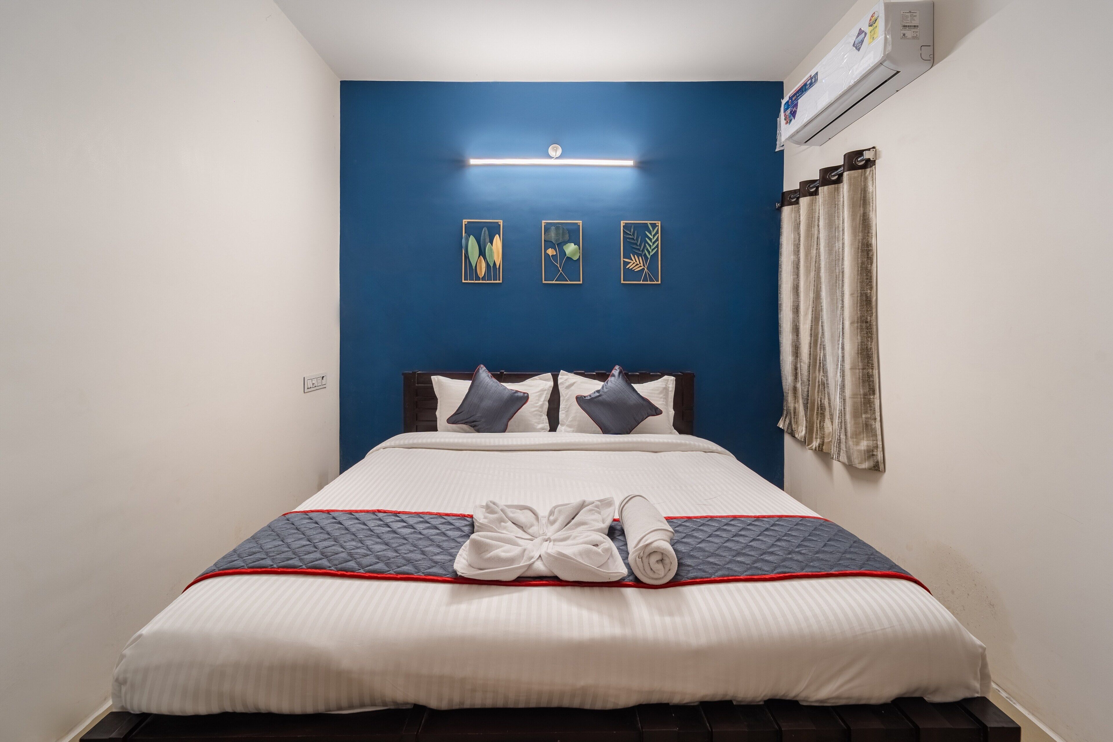 Family Apartment, Balcony | Egyptian cotton sheets, premium bedding, iron/ironing board, free WiFi